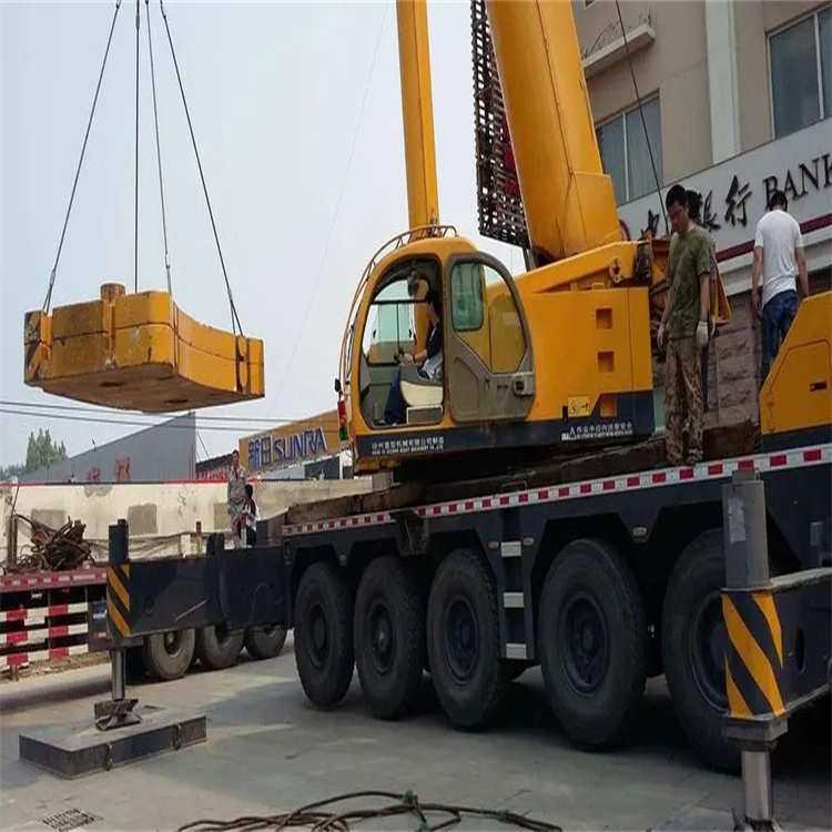 涧西当地吊车出租|机器吊装|75吨|工厂搬迁服务