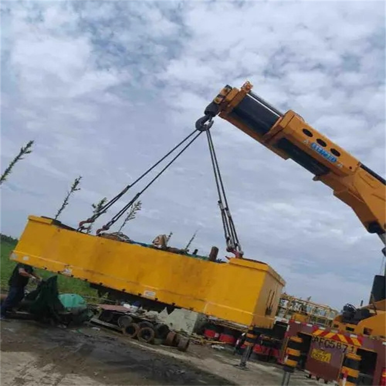 涧西随车吊吊集装箱怎么吊