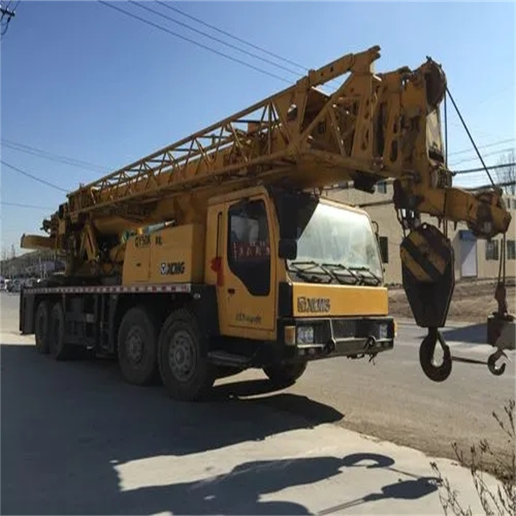 涧西哪里有专业吊车出租